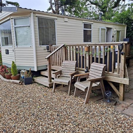 Amroth Bay Holiday Caravan Llanteg Zewnętrze zdjęcie